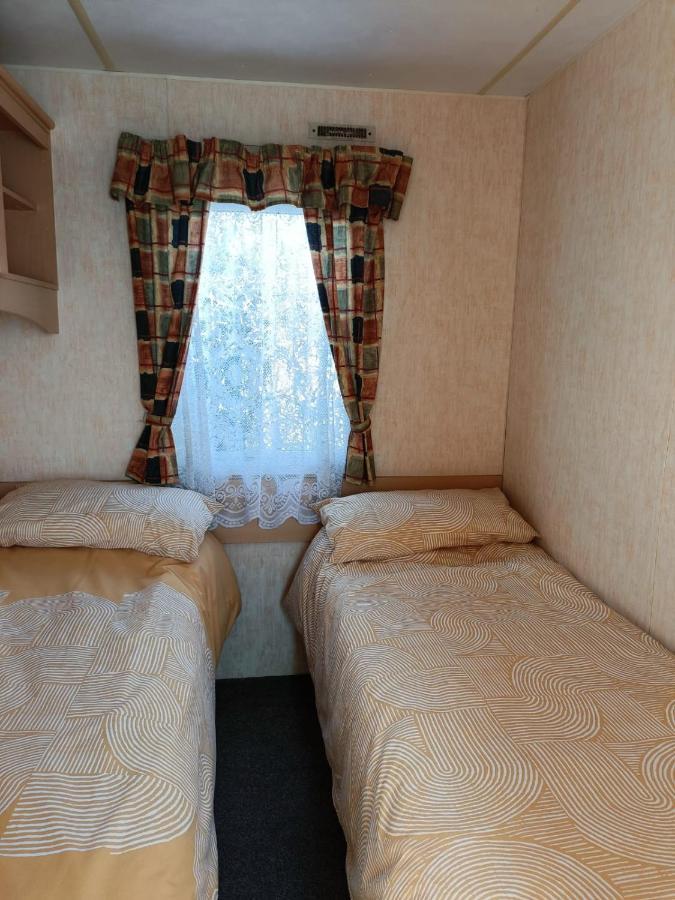 Апартаменты Rhosfeillion Static Caravan Ллангефни Экстерьер фото